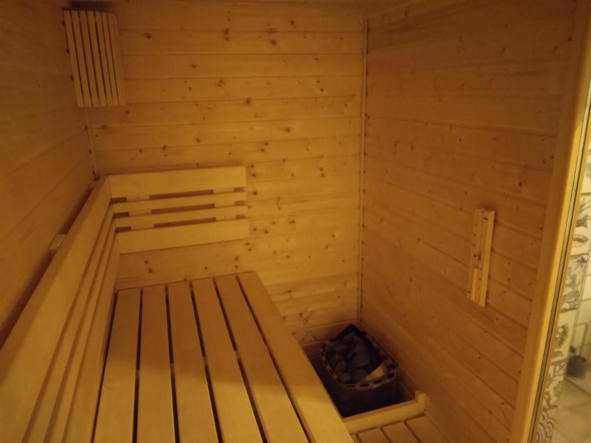 Chaloupka Pod Kanci Stezkou *